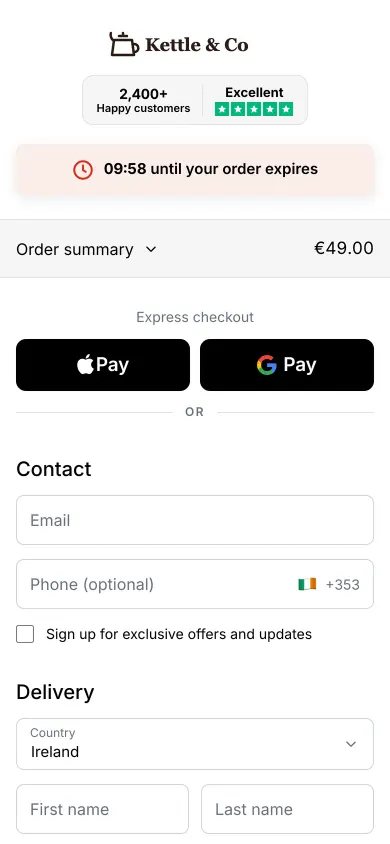 Chekvo one-page checkout on a phone with Apple Pay at the top
